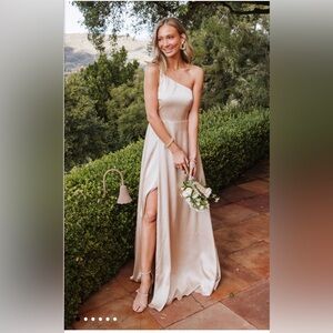 Show me your Mumu Shannon One Shoulder Dress